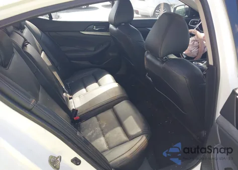 2017 Nissan Maxima 3.5 Sl из США, поврежденный, VIN 1N4AA6AP2HC364047